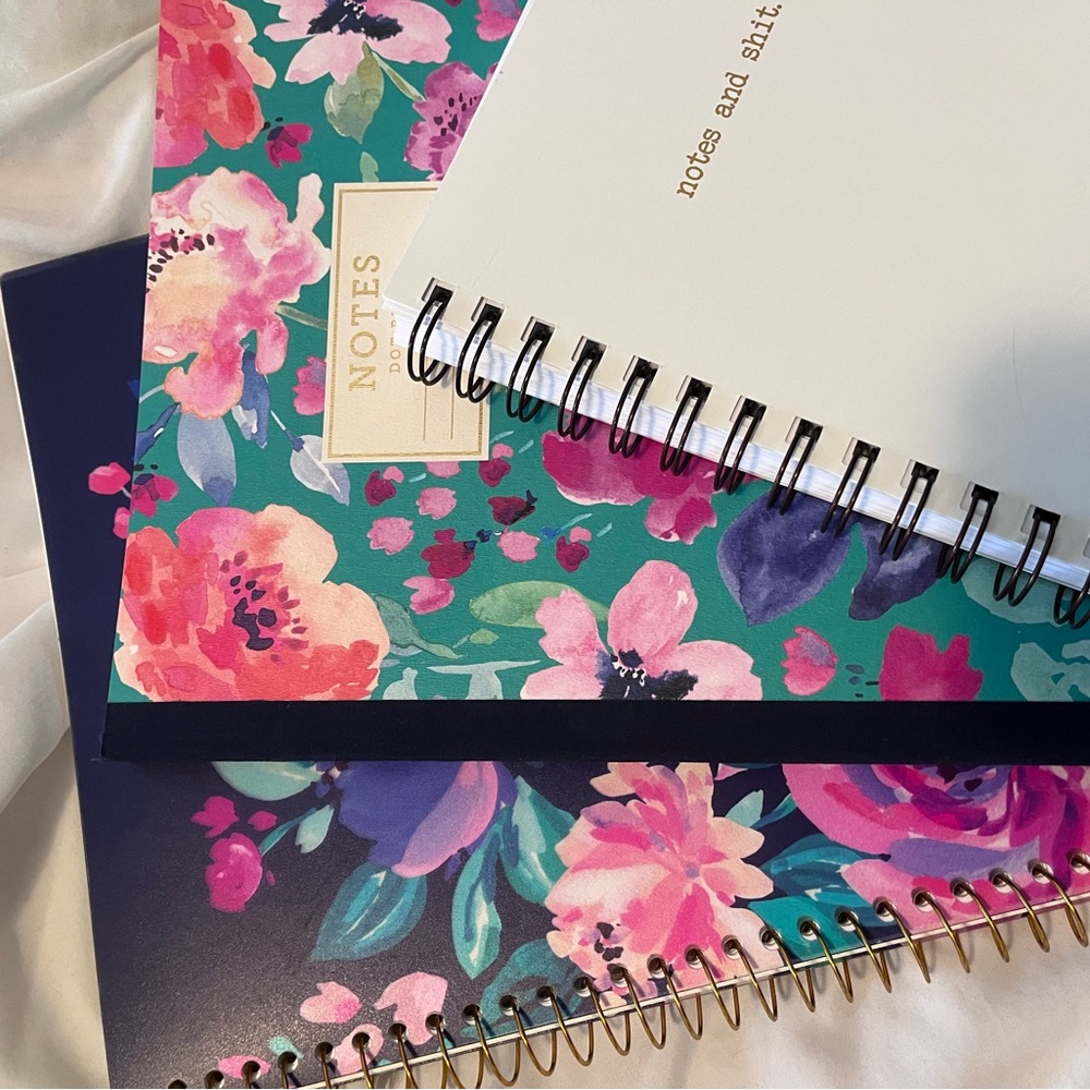 3 notebooks - Picture 5 of 5
